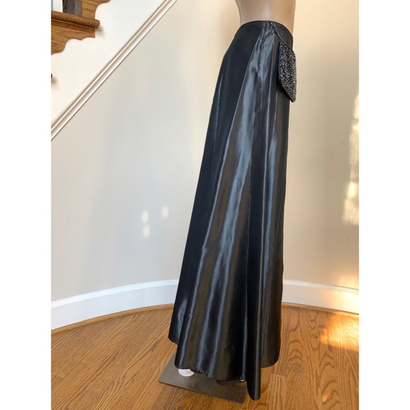 Gray satin full maxi skirt, 4 - Picture 7 of 16